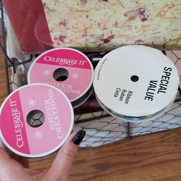 Scrapbook & Decorative Ribbons - Picture 3 of 6